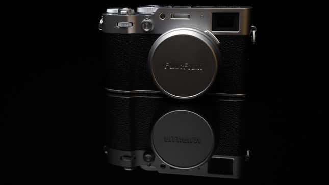 Image for article titled The Fujifilm X100VI Resurrected My Love for Photography