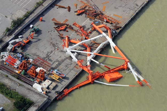 Image for article titled The chaos left behind by Typhoon Jebi, seen from the air