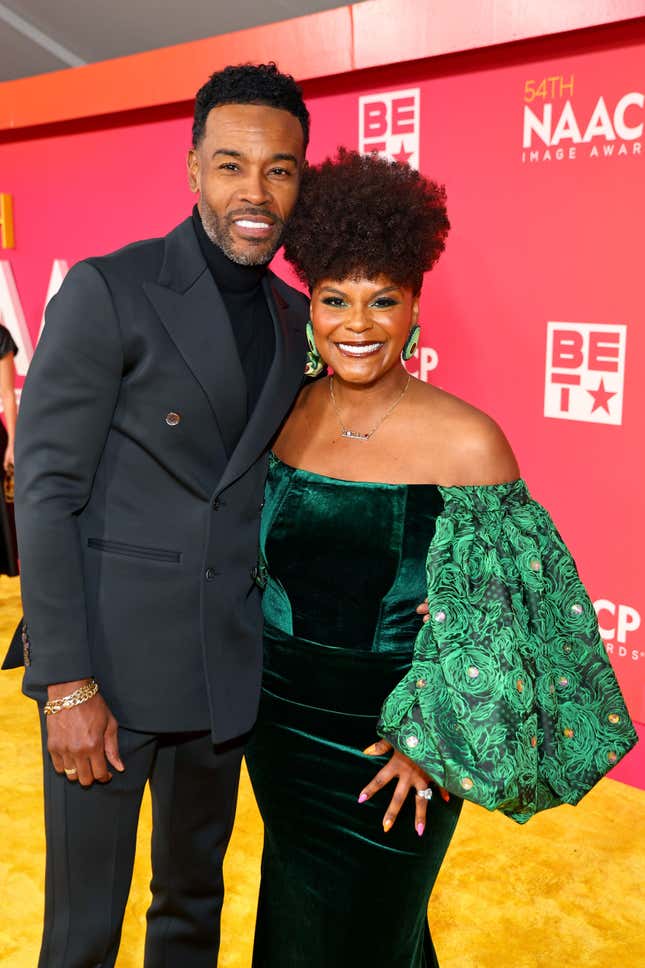 Image for article titled 2023 NAACP Image Awards&#39; Red Carpet Sparkled With A-Listers [Updated]