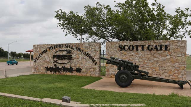 Image for article titled Army Investigating Allegation of Sexual Assault at Training Base Involving 22 Assailants