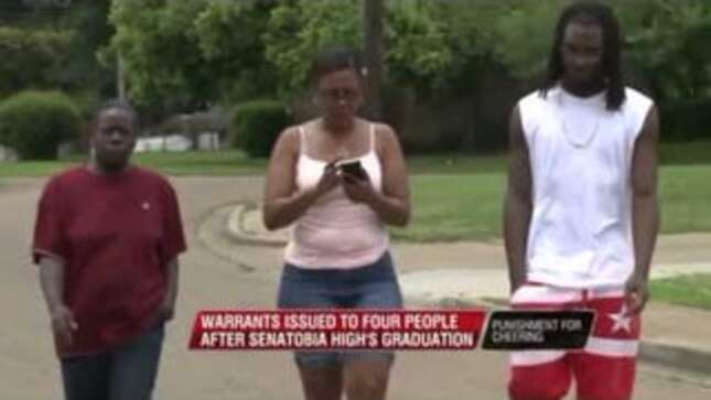 College Wants Moms Arrested For Cheering Too Loudly at Graduation