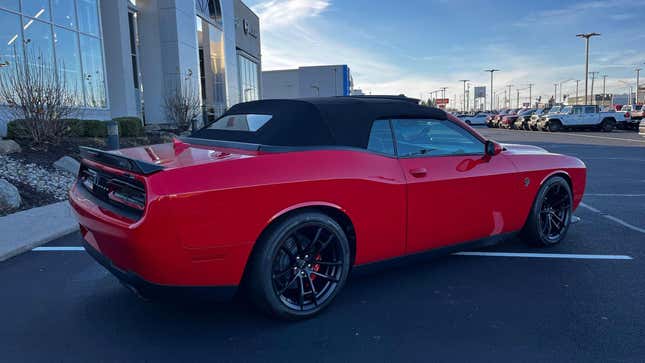 Dodge Challenger SRT Hellcat Jailbreak Convertible