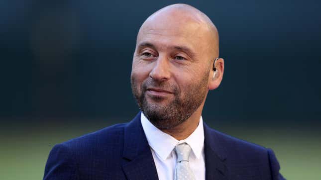 Bild für Artikel mit dem Titel Werfen Sie einen Blick in das gerade verkaufte 15-Millionen-Dollar-Schloss des NY-Yankee-Spielers Derek Jeter