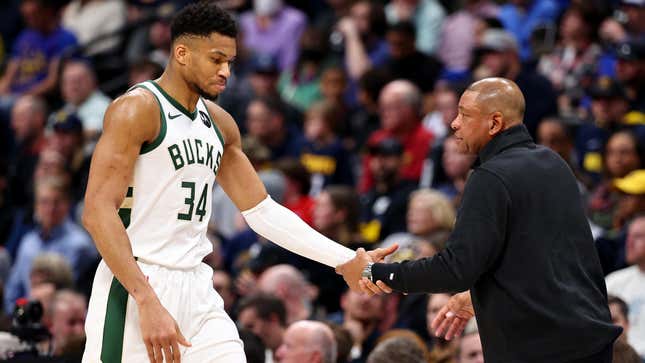 Image for article titled NBA trade deadline winners &amp; losers; Doc Rivers already starting to lose Bucks players; Jalen Brunson the best PG in the league?