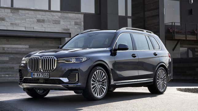 Image for article titled BMW X7 Cupholders Can&#39;t Get Wet Because They&#39;ll Set Off The Airbags, Lawsuit Says