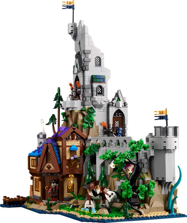 Image for article titled Massive Dungeons &amp; Dragons Lego Set Is Unbelievably Cool