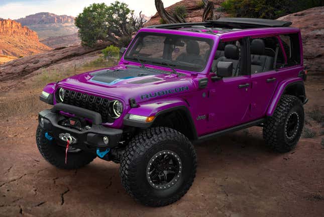 Image for article titled Just a Ton of Photos of the 2023 Easter Jeep Safari Concept Rigs