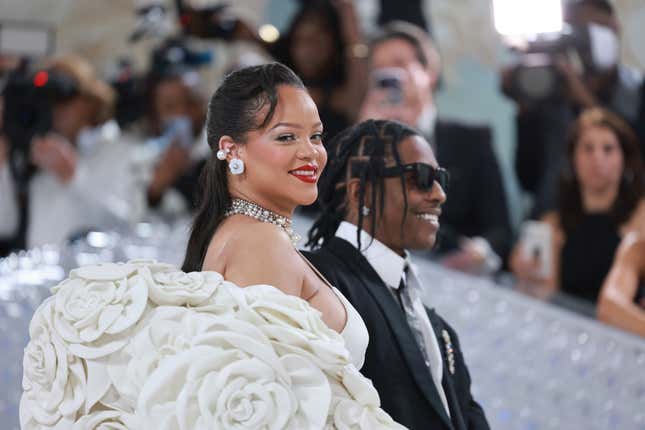 Image for article titled A$AP Rocky Reveals the Big Secret He's Keeping From Rihanna That Might Get Him in Some Trouble!