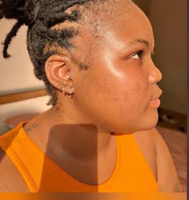 Image for article titled Black Women Are Using This Unusual Male Product to Regrow Their &#39;Edges&#39;