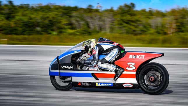 Image for article titled Max Biaggi Just Broke His Own Record By Taking This Electric Motorcycle To 283 MPH