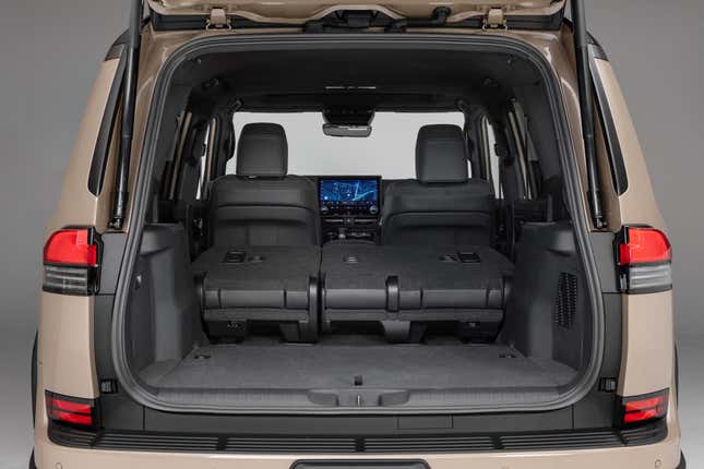 2024 Lexus GX 550 60/40 Rear Split Seats