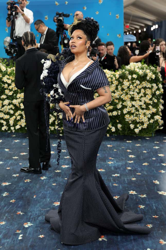 Image de l'article intitulé Met Gala 2025&amp;#xa0;: le plus grand album photo des looks des stars noires sur le tapis rouge