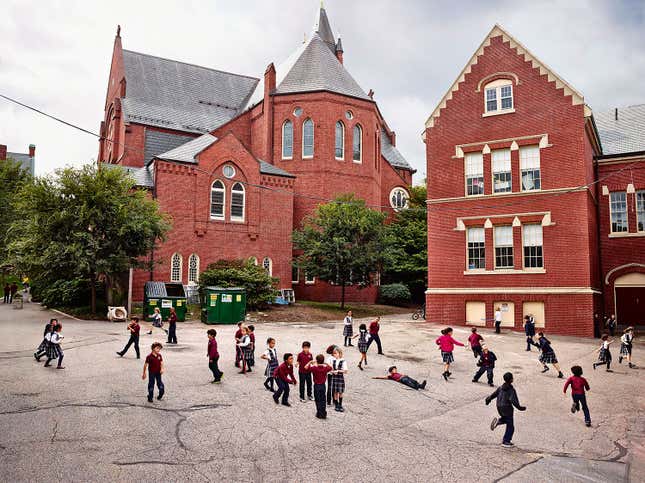 Image for article titled Photos: How school playgrounds look around the world