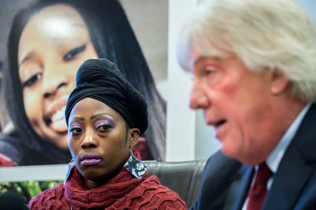 Family Of Chicago Woman Who Died In Hotel Freezer Agrees To $10 Million ...