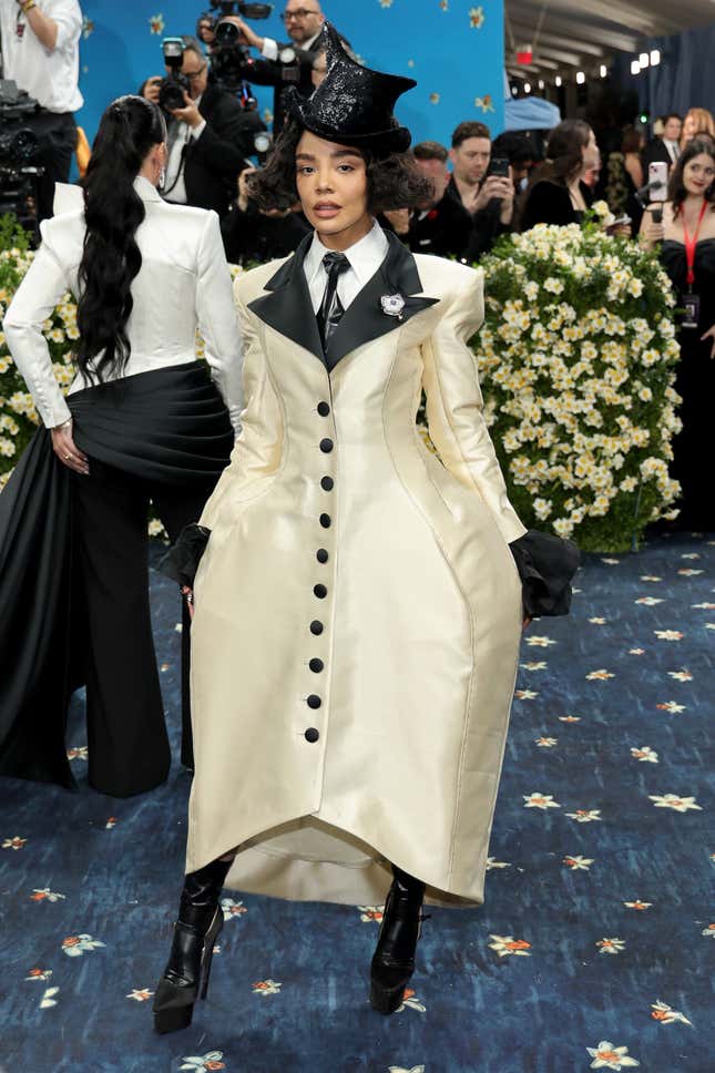 Image for article titled Live 2025 Met Gala: Black Stars&#39; Red Carpet Looks
