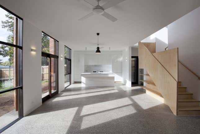 Image for article titled Muji’s “Vertical House” isn’t the only nifty prefab home on the market now