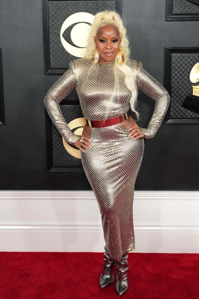 A mix of traditional and audacious on the Grammy red carpet