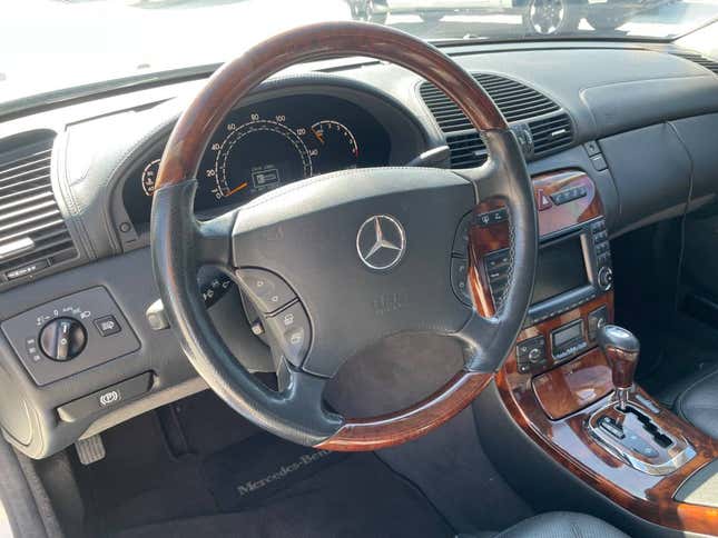 Image for article titled At $7,500, Does This 'Nearly Mint' 2003 Mercedes CL500 Cost a Dime?