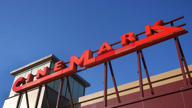 Une enseigne de théâtre Cinemark