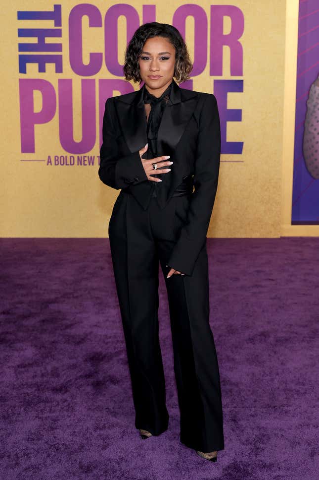 Image for article titled The Fabulous Fashions of &#39;The Color Purple&#39; Premiere