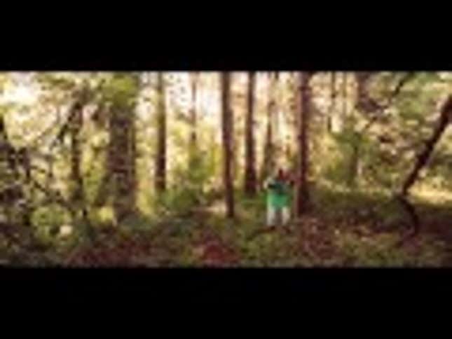 <em>Zelda</em> Cosplay Moonlights As Music Video