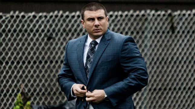 Image for article titled Cop Vows To Get Revenge On Eric Garner For Trying To Frame Him For Murder