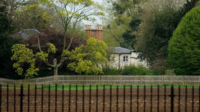 Image for article titled Meghan Markle Reportedly Wants a Home Birth at 'Frogmore Cottage'