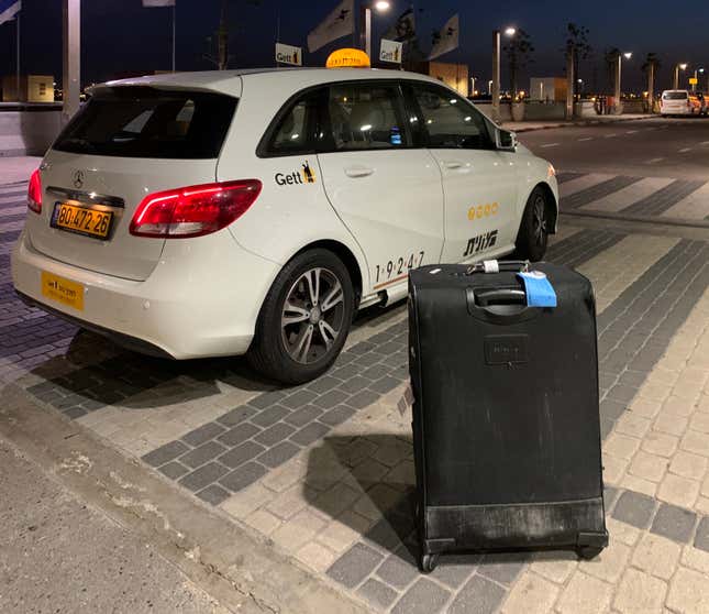 Just as an aside, the new B-Class really makes an excellent Taxi.
