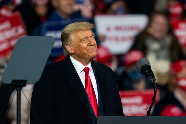 Image for article titled Trump Denies Report That He'll Declare Premature Victory, Describes How He'll Try to Declare Premature Victory