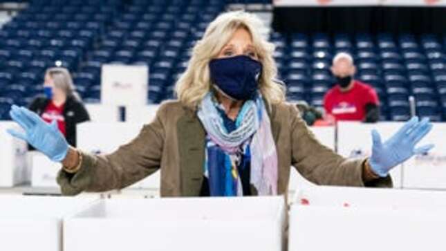 Image for article titled Area Man Mad at Doctor