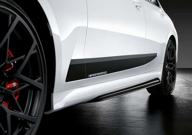 Image for article titled Here's What the 2020 BMW 3 Series Wagon Looks Like With Every M Accessory