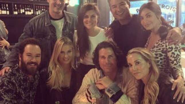 30 Years Later, the Cast of <i>Saved By the Bell</i> Is Having a Great Time