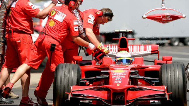 Image for article titled Jean Todt Believes Bringing Back Refueling Could Fix Formula One