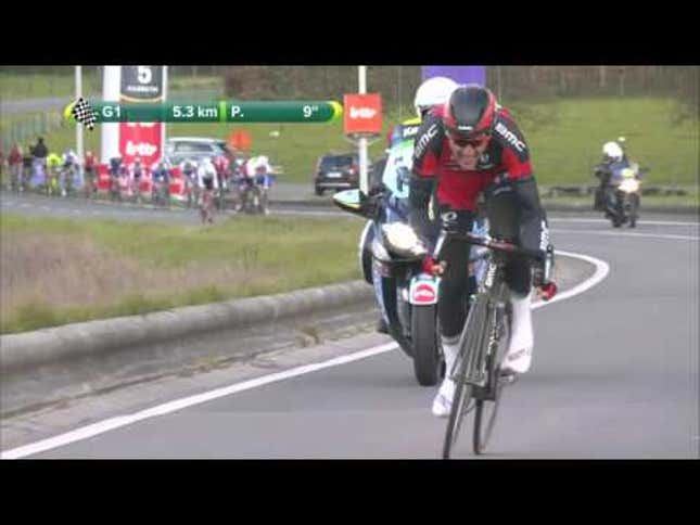 This Is Just The Dumbest Way To Lose A Bike Race