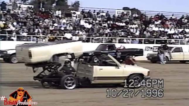 Pickup Truck 'Bed Dancing' Was The Weirdest Car Trend In The '80s and '90s