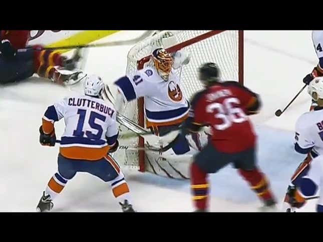 Jaroslav Halak Makes Stupendous Back-Of-Head Save