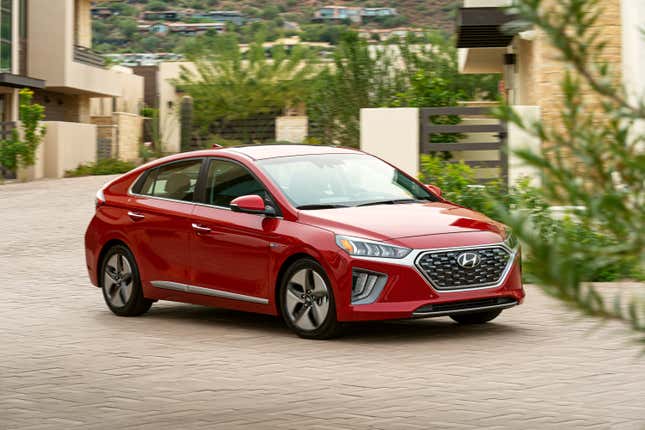 2022 Hyundai IONIQ Hybrid