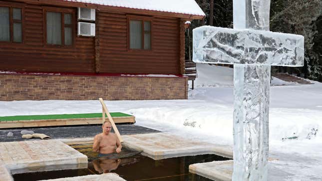 Image for article titled With Nothing But Free Time on His Hands, Vladimir Putin Allegedly Worked to 'Influence' the 2020 Election