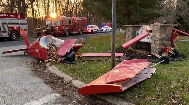 Image for article titled Drunk Pilot Crashes Ultralight Plane Into Subdivision Front Yard