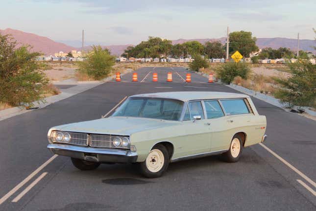 Image for article titled At $8,000, Would You Haul Ass To Buy This 1968 Ford County Sedan Family Hauler?