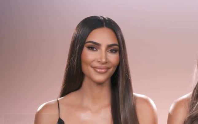 Image for article titled I'm Pretty Sure Kim Kardashian Made a Lesbian Joke About Kourtney Kardashian and Addison Rae