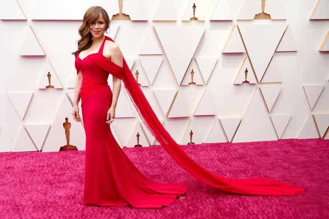 Image for article titled Oscars 2022 Red Carpet: Color Play