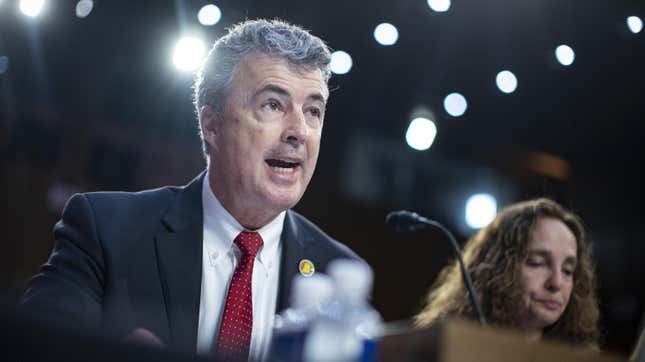 Image for article titled Alabama AG Attempts to Walk Back Comment About Prosecuting People Who Take Abortion Pills
