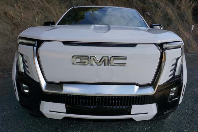 2025 GMC Sierra EV Denali