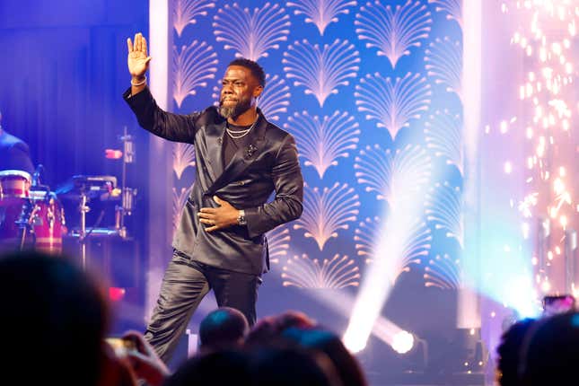 WASHINGTON, DC - MARCH 24: Kevin Hart speaks on stage during the 25th Annual Mark Twain Prize For American Humor at The Kennedy Center on March 24, 2024 in Washington, DC. 