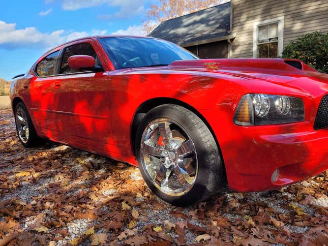 Image for article titled At $15,900, Is This 2008 Dodge Charge R/T A Blown Bargain?