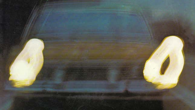 Image for article titled Blip: Behold, The Worst Picture I&#39;ve Ever Seen In A Car Brochure