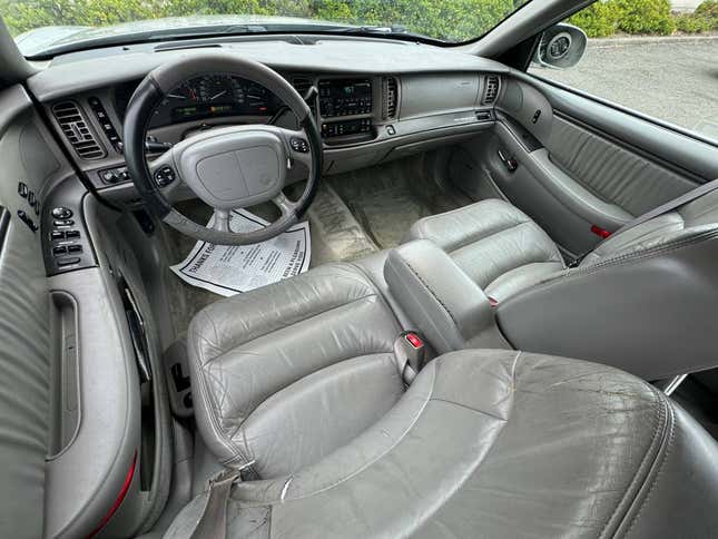 Image for article titled At $4,450, is this 2000 Buick Park Avenue a bargain?