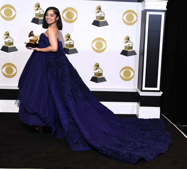 Image for article titled 19 Most Memorable Grammy Red Carpet Looks [Update]