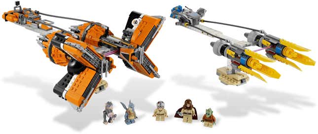 Image for article titled 25 of the Best Lego Star Wars Sets From 25 Years of Lego Star Wars